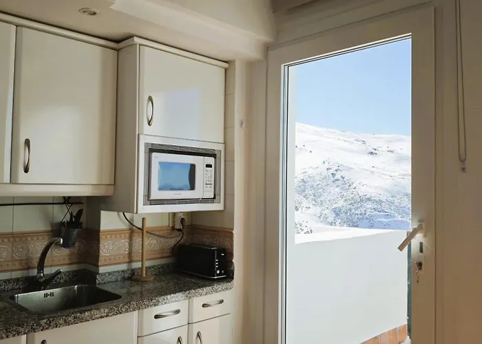 Nievesol Con Parking Y Wifi سْييرا نيفادا